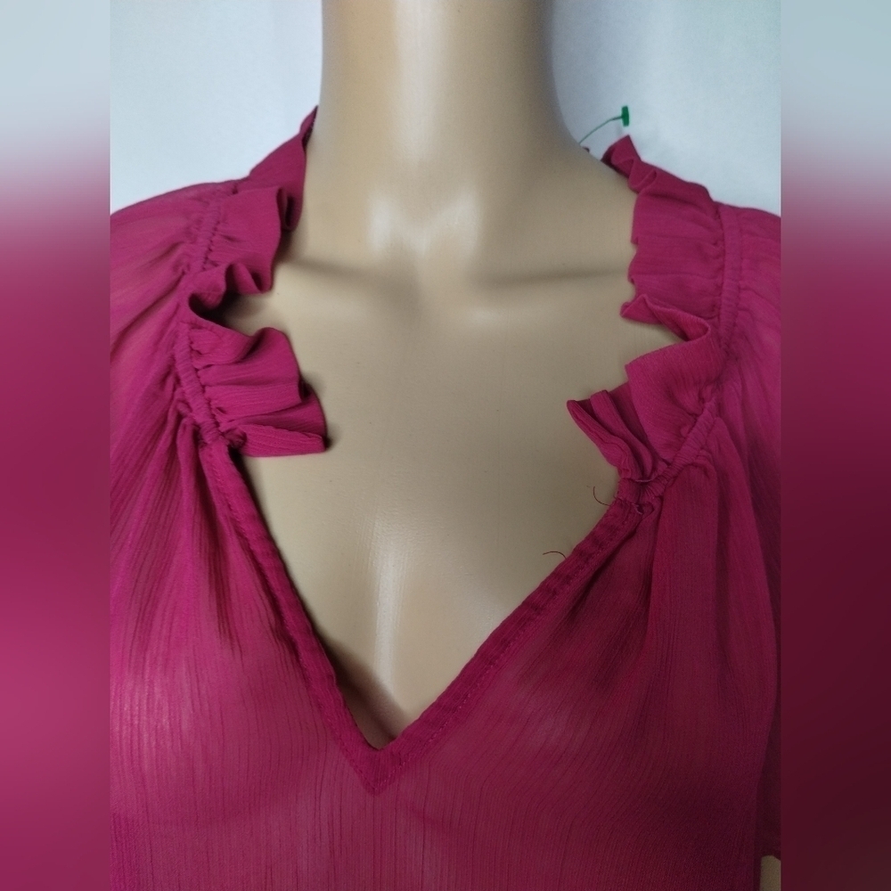 Duo maternity pink sheer size large blouse shirt top - Picture 4 of 4